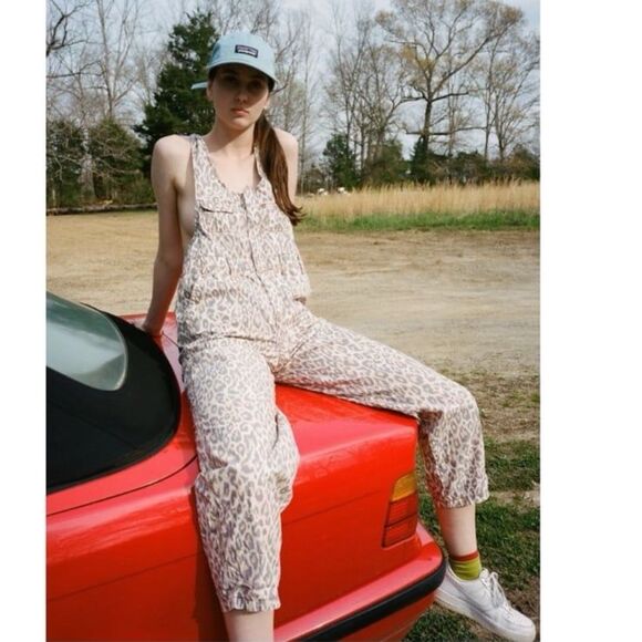 Urban Outfitters Camille Cotton Printed Overalls in Leopard Cheetah - Picture 1 of 9
